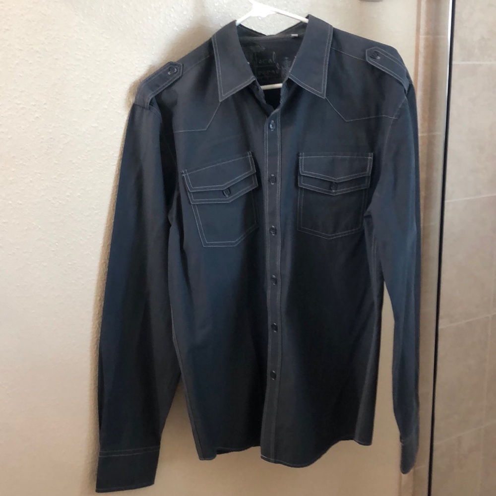 Men’s grey button up shirt size L
